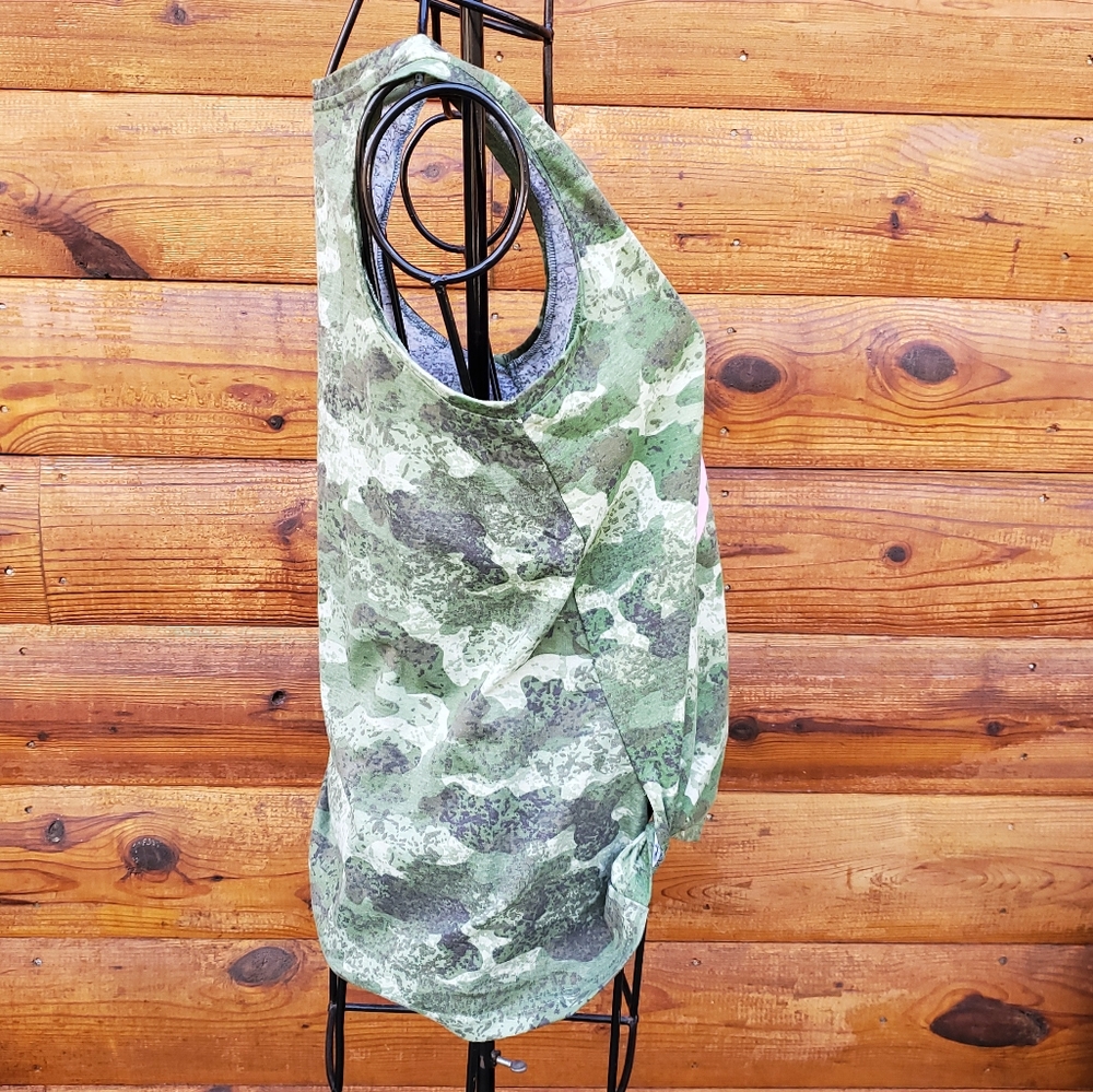 Live Breathe Fight Top - Picture 3 of 5